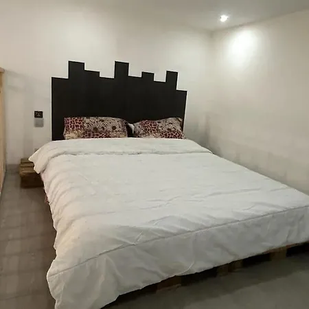 Avec Mezzanine * Niza